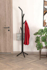 Cuier metalic tip pom – organizare elegantă în orice spațiu